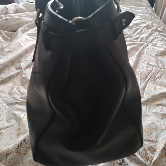 Authentic Ferragamo top handle bag - Picture 3 of 8